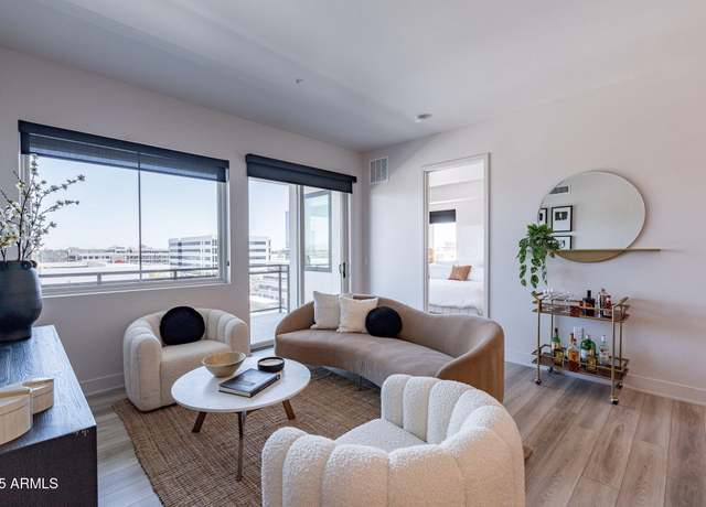 Property at 3131 N Central Ave #6011, Phoenix, AZ 85012, 2 beds, 2 baths