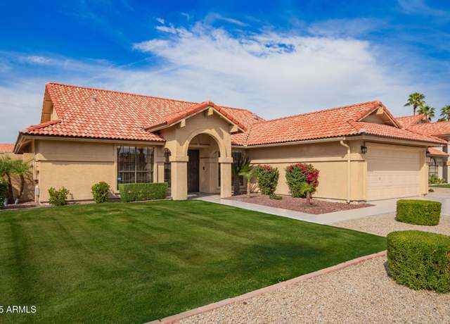 Property at 7626 W Mcrae Way, Glendale, AZ 85308, 4 beds, 2 baths