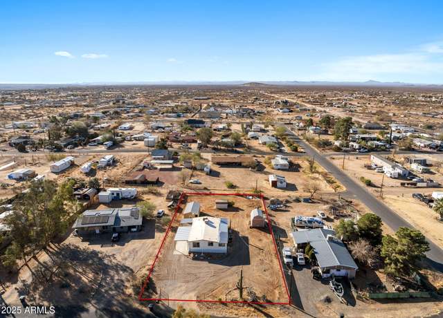 Property at 22655 W Henderson St, Congress, AZ 85332, 2 beds, 2 baths