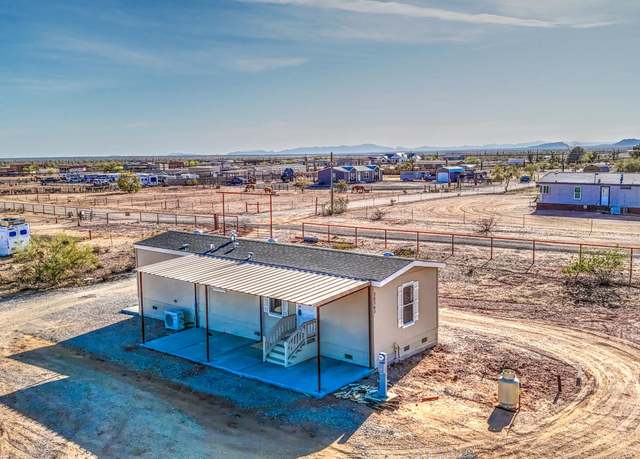 Property at 38363 N 250th Ave, Morristown, AZ 85342, 2 beds, 1 bath