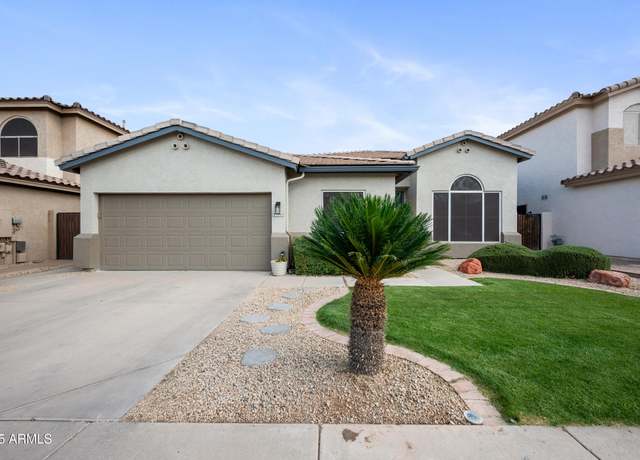 Property at 1748 E Cortez Dr, Gilbert, AZ 85234, 4 beds, 2 baths