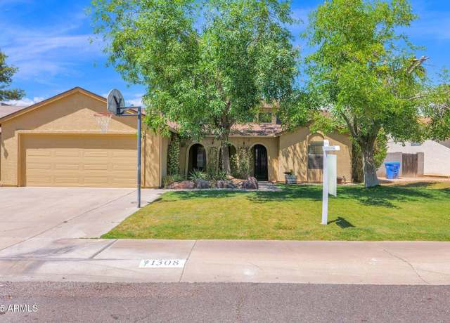 Property at 1308 E Rosemonte Dr, Phoenix, AZ 85024, 3 beds, 2 baths