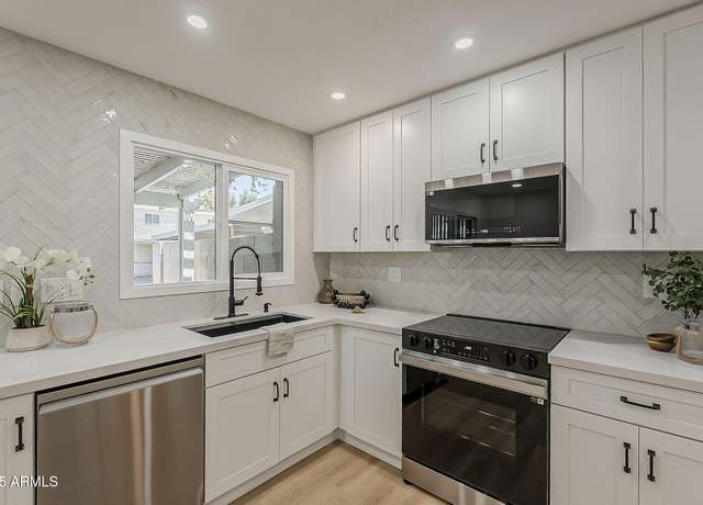Property at 6833 E Osborn Rd Unit D, Scottsdale, AZ 85251, 2 beds, 2 baths
