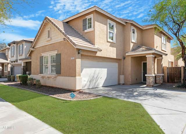 Property at 2331 E Pecan Rd, Phoenix, AZ 85040, 3 beds, 2.5 baths