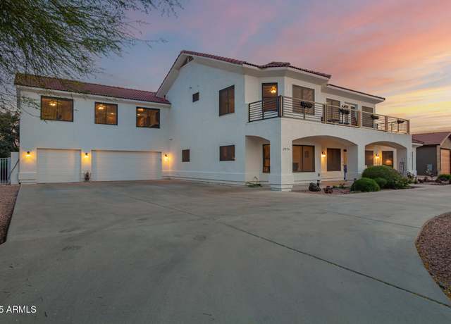 Property at 2075 W Silverlode Dr, Wickenburg, AZ 85390, 5 beds, 3 baths