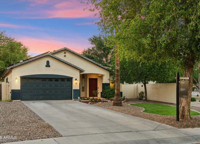 Property at 1924 S Rome St, Gilbert, AZ 85295, 3 beds, 2 baths