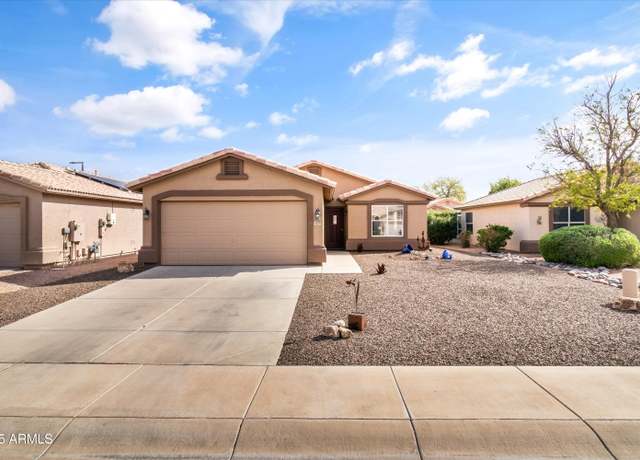Property at 1475 E Runaway Bay Dr, Chandler, AZ 85249, 2 beds, 2 baths