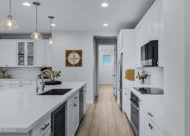 Property at 20865 E Timberline Rd, Queen Creek, AZ 85142, 3 beds, 2.5 baths