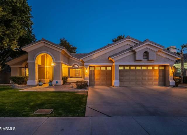Property at 10431 N 55th Pl, Paradise Valley, AZ 85253, 4 beds, 2.5 baths