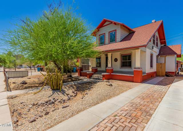 Property at 1322 W Monroe St, Phoenix, AZ 85007, 3 beds, 4 baths