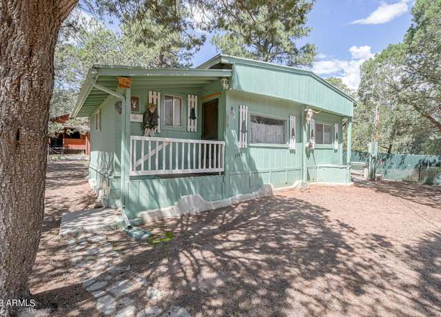 Property at 2888 Dale Rd, Overgaard, AZ 85933, 2 beds, 1.5 baths