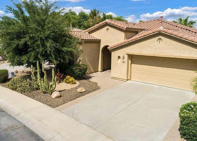 Property at 5475 S Almond Dr, Gilbert, AZ 85298, 3 beds, 2 baths