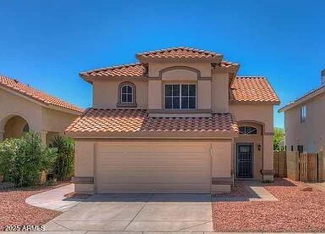 Property at 1231 E Helena Dr, Phoenix, AZ 85022, 3 beds, 3 baths