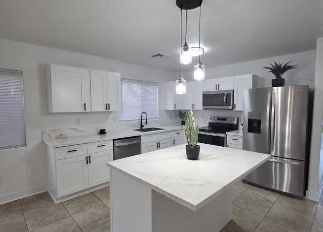 Property at 13606 N 130th Ave, El Mirage, AZ 85335, 4 beds, 2 baths