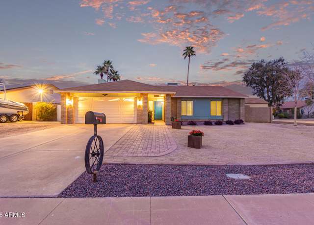 Property at 2248 W Mandalay Ln, Phoenix, AZ 85023, 4 beds, 2 baths