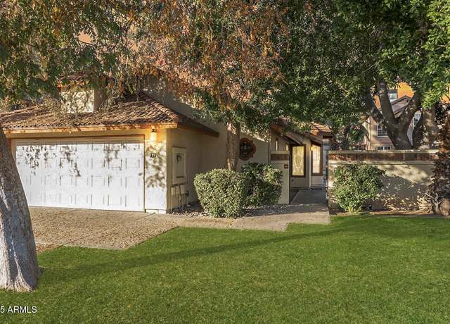 Property at 530 E Wescott Dr, Phoenix, AZ 85024, 2 beds, 2 baths