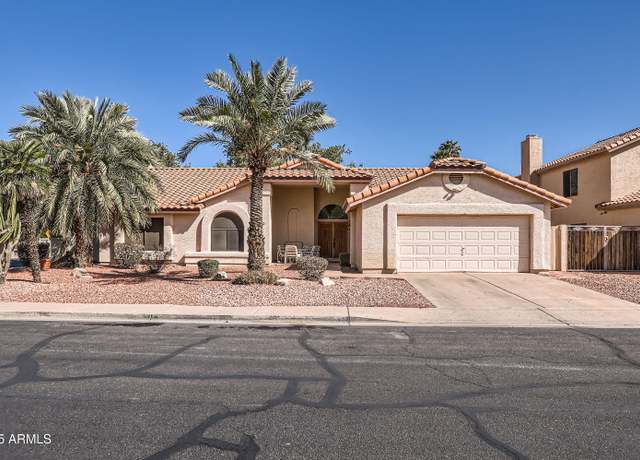 Property at 10942 W Citrus Grove Way, Avondale, AZ 85392, 3 beds, 2 baths