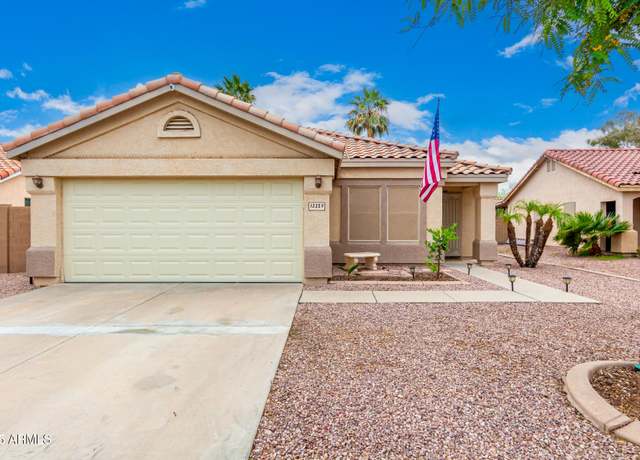 Property at 13359 W Post Dr, Surprise, AZ 85374, 3 beds, 2 baths
