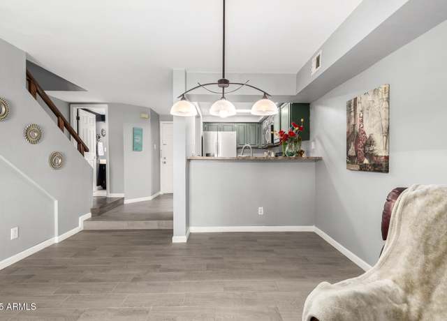 Property at 2121 W Union Hills Dr #113, Phoenix, AZ 85027, 2 beds, 1.5 baths