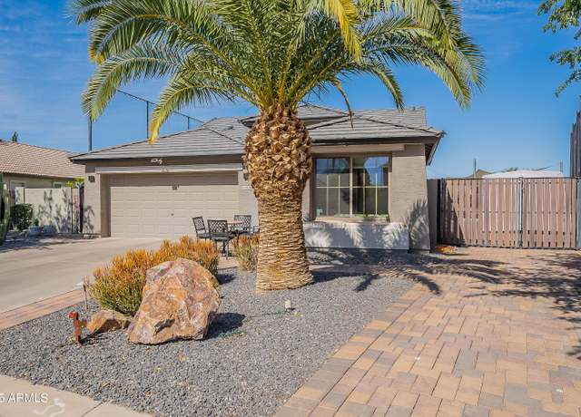 Property at 29236 N Red Finch Dr, San Tan Valley, AZ 85143, 3 beds, 2 baths