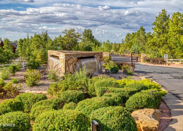 Property at 1630 W Snow Creek Loop, Show Low, AZ 85901, 3 beds, 2.5 baths