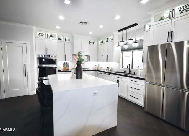 Property at 981 E Stottler Ct, Gilbert, AZ 85296, 3 beds, 2 baths