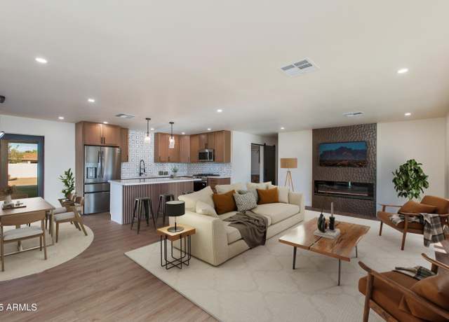 Property at 11841 N 24th St, Phoenix, AZ 85028, 4 beds, 3 baths