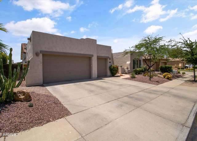 Property at 2105 E San Carlos Pl, Chandler, AZ 85249, 4 beds, 3 baths