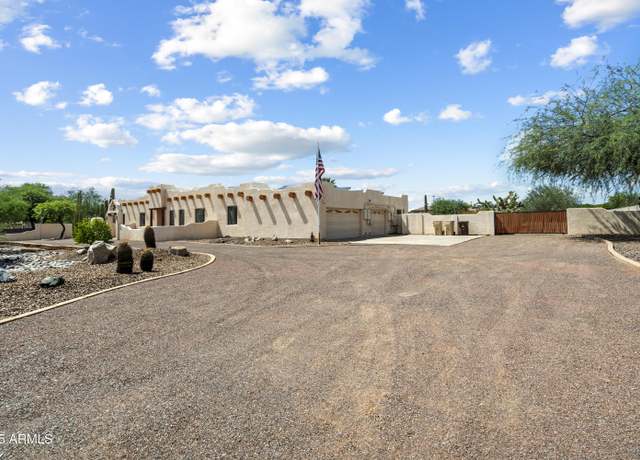 Property at 7110 W Villa Lindo Dr, Peoria, AZ 85383, 5 beds, 3 baths