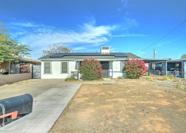 Property at 2031 N 28th Pl, Phoenix, AZ 85008, 3 beds, 2 baths
