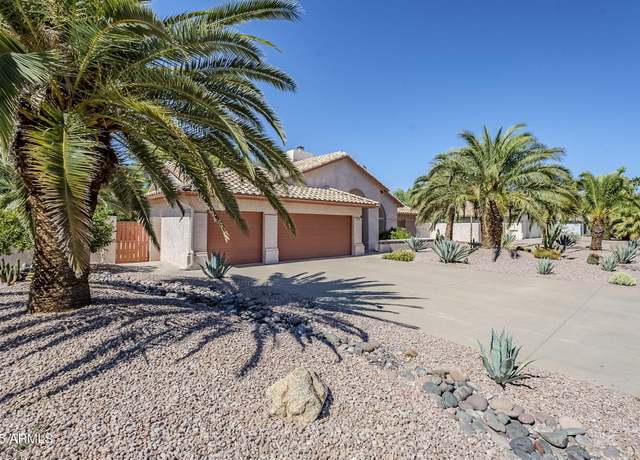 Property at 4928 E Paradise Ln, Scottsdale, AZ 85254, 4 beds, 2 baths