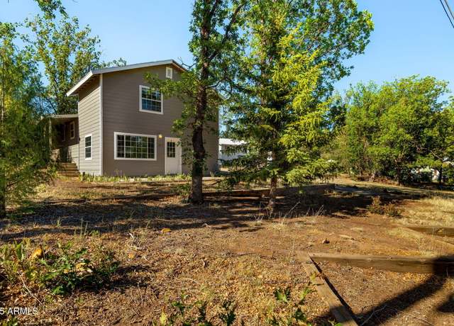 Property at 1326 W Apache Ln, Pinetop-lakeside, AZ 85929, 3 beds, 2 baths
