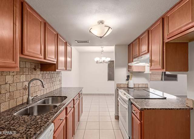 Property at 600 S Dobson Rd #75, Mesa, AZ 85202, 2 beds, 1 bath