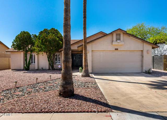 Property at 8157 W Mclellan Rd, Glendale, AZ 85303, 3 beds, 2 baths