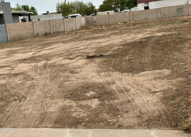 Property at 5839 W Citrus Way #18, Glendale, AZ 85301