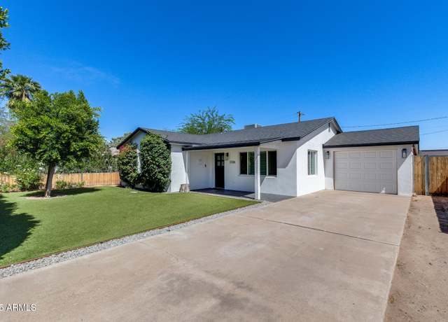Property at 2336 E Flower St, Phoenix, AZ 85016, 3 beds, 1.5 baths