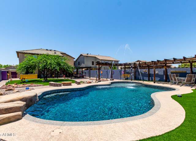 Property at 16210 W Durango St, Goodyear, AZ 85338, 6 beds, 3 baths