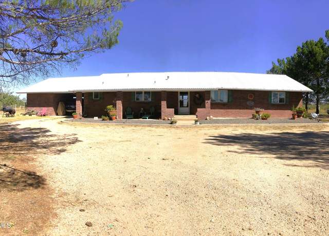 Property at 3418 W Cox Rd, Willcox, AZ 85643, 3 beds, 3 baths