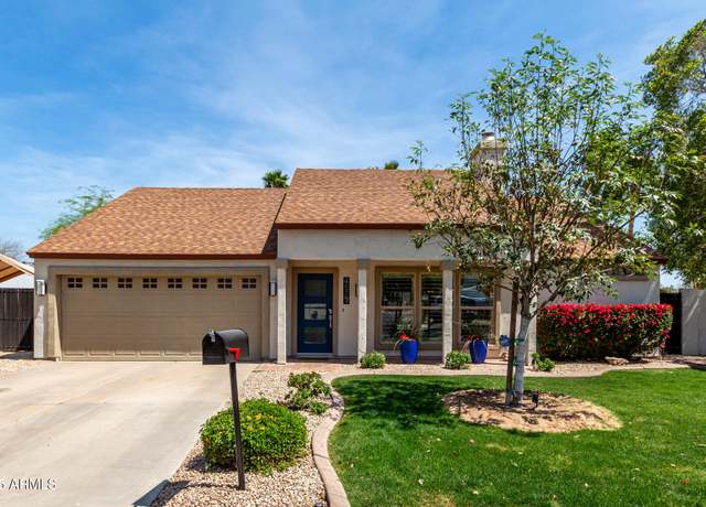 Property at 4525 E Desert View Dr, Phoenix, AZ 85044, 3 beds, 2 baths