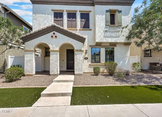 Property at 10428 E Nopal Ave, Mesa, AZ 85209, 3 beds, 2.5 baths