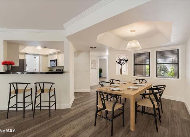 Property at 5104 N 32nd St #114, Phoenix, AZ 85018, 2 beds, 2 baths
