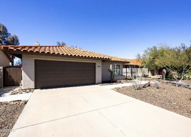 Property at 9230 N 104th Pl, Scottsdale, AZ 85258, 3 beds, 2 baths