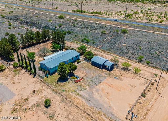 Property at 10347 S Cory Ln, Hereford, AZ 85615, 3 beds, 2 baths