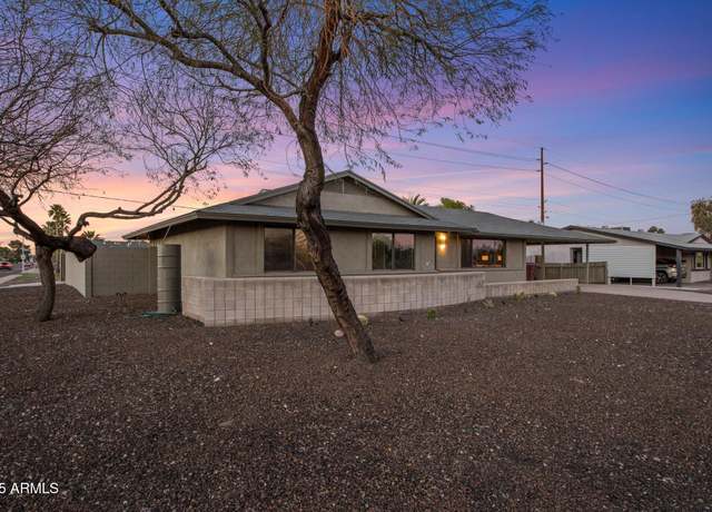 Property at 6802 E Oak St, Scottsdale, AZ 85257, 3 beds, 1.75 baths