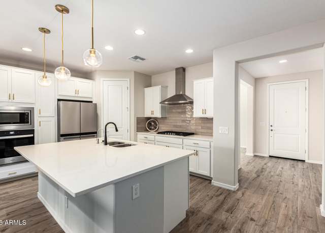 Property at 32611 N 20th Dr, Phoenix, AZ 85085, 3 beds, 2 baths