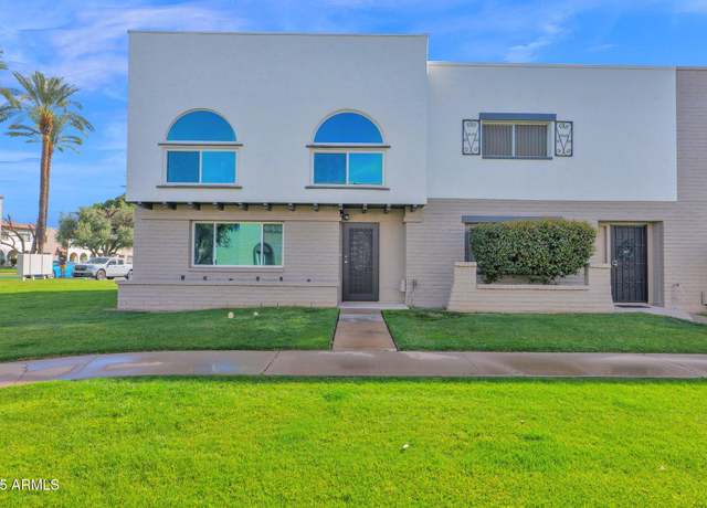 Property at 2912 E Clarendon Ave, Phoenix, AZ 85016, 3 beds, 2.5 baths