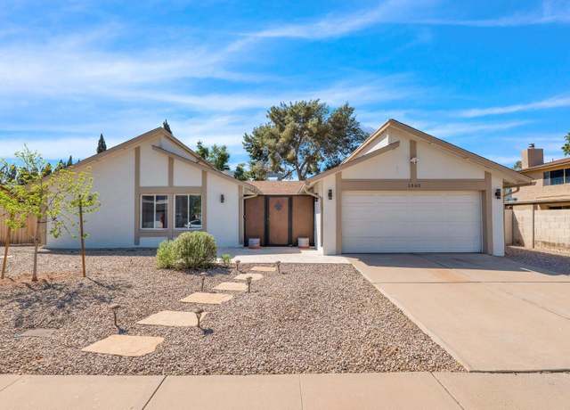 Property at 1365 W Laguna Azul Ave, Mesa, AZ 85202, 3 beds, 2.5 baths