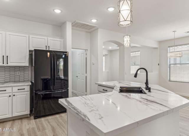 Property at 35314 N 31st Ave, Phoenix, AZ 85086, 4 beds, 2 baths