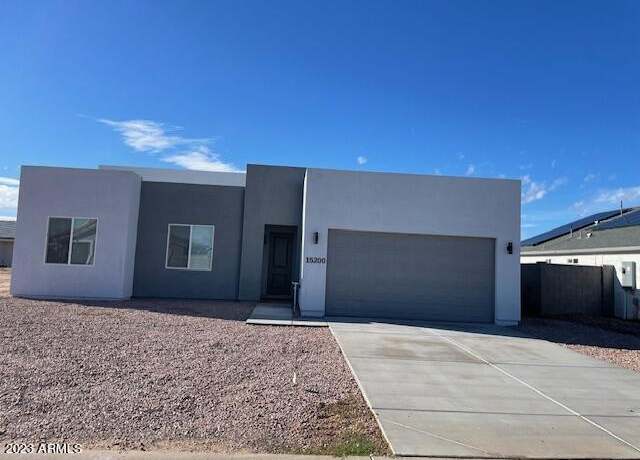 Property at 15200 S Diablo Rd, Arizona City, AZ 85123, 4 beds, 3 baths