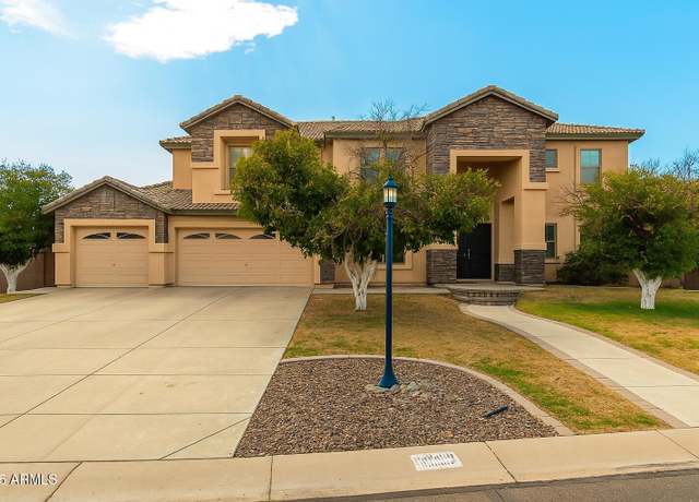 Property at 1130 N Oakland St, Mesa, AZ 85205, 6 beds, 4.5 baths